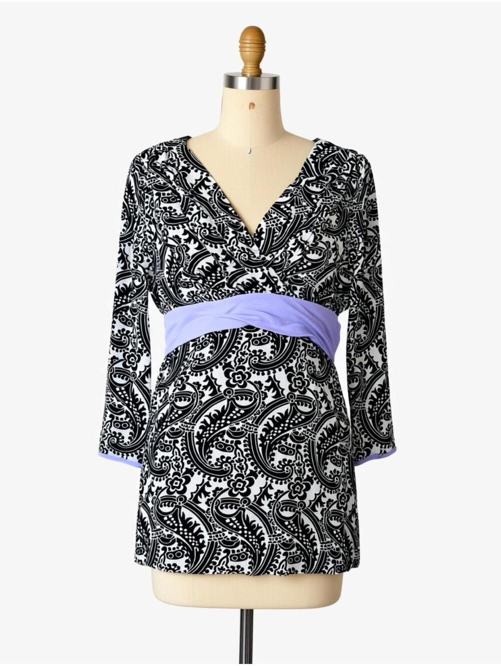 INC International Concepts Black and White V-Neck Medium